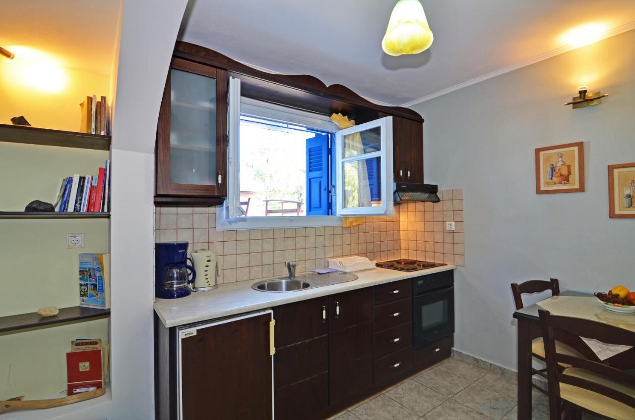 Nikos Sea View Apartments Adámas Extérieur photo